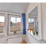 Doppelhaushaelfte In Daire